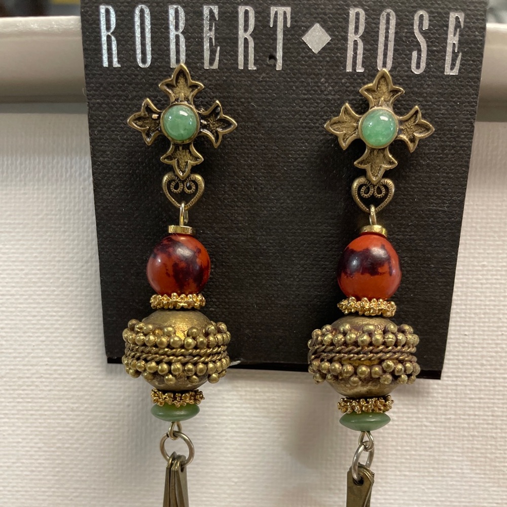 Vintage Robert rose chandelier earring brass/stone